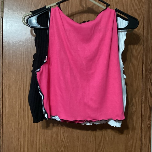 Cropped, Short SHEIN Blouses. - Picture 8 of 12